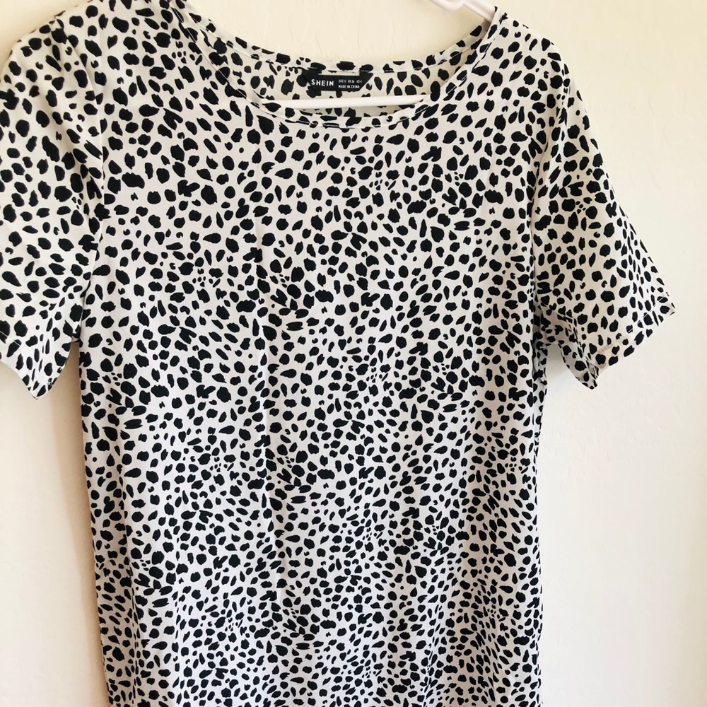Black and white Blouse